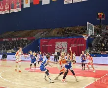 体育赛事-库里雷霆绝杀中文解说回放