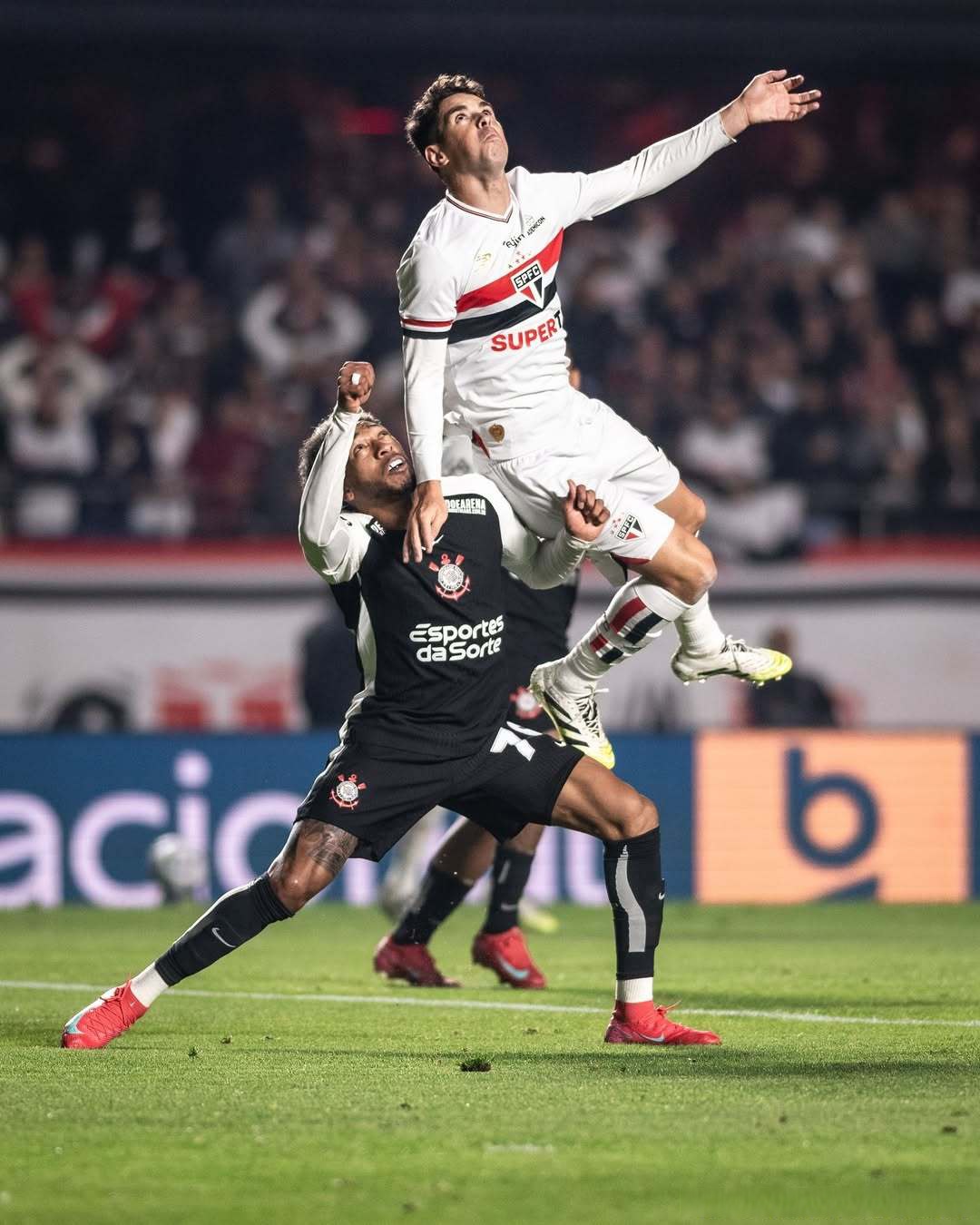 体育直播-皇家马德里主场告捷,重回豪门之巅是哪一集